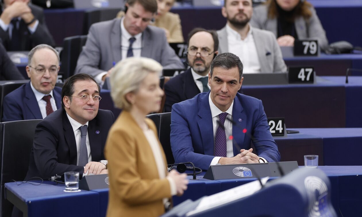 Ιστορική μέρα για την ΕΕ: Ξεκινούν διαπραγματεύσεις με Ουκρανία και Μολδαβία