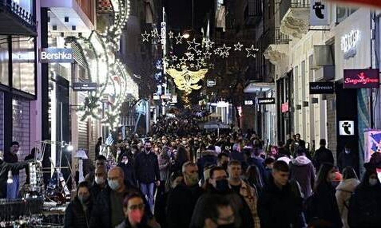 Ανοιχτά αύριο Κυριακή τα εμπορικά καταστήματα – Πώς θα λειτουργήσουν την περίοδο των εορτών