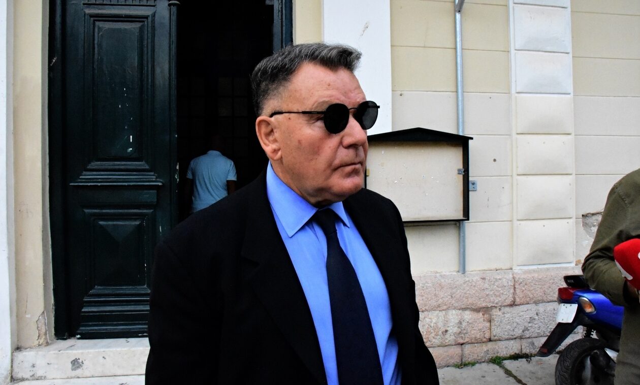 Ο Κούγιας απάντησε στον Λέων για την κεταμίνη στον Μάθιου Πέρι: «Συνεχίζει χωρίς ντροπή»