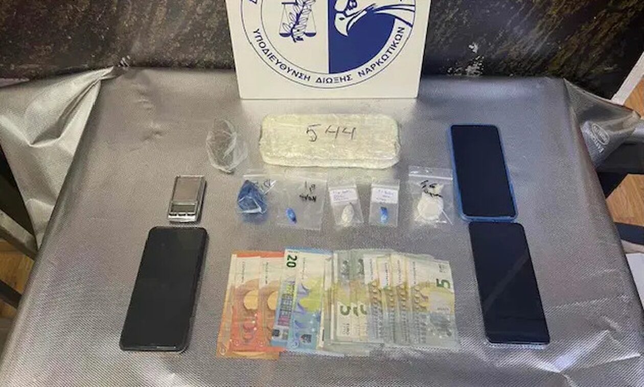 Συνελήφθησαν 5 άτομα για ναρκωτικά στις Αχαρνές – Κατασχέθηκαν 632,7 γραμμάρια ηρωίνης