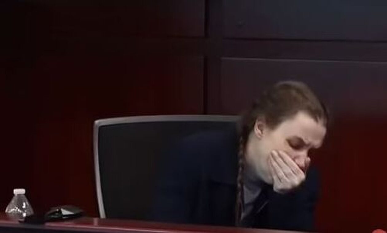 Φρίκη στις ΗΠΑ: Βασάνιζε τον γιό της και τον οδήγησε να πεθάνει από ασιτία – Έκανε εμετό στη δίκη