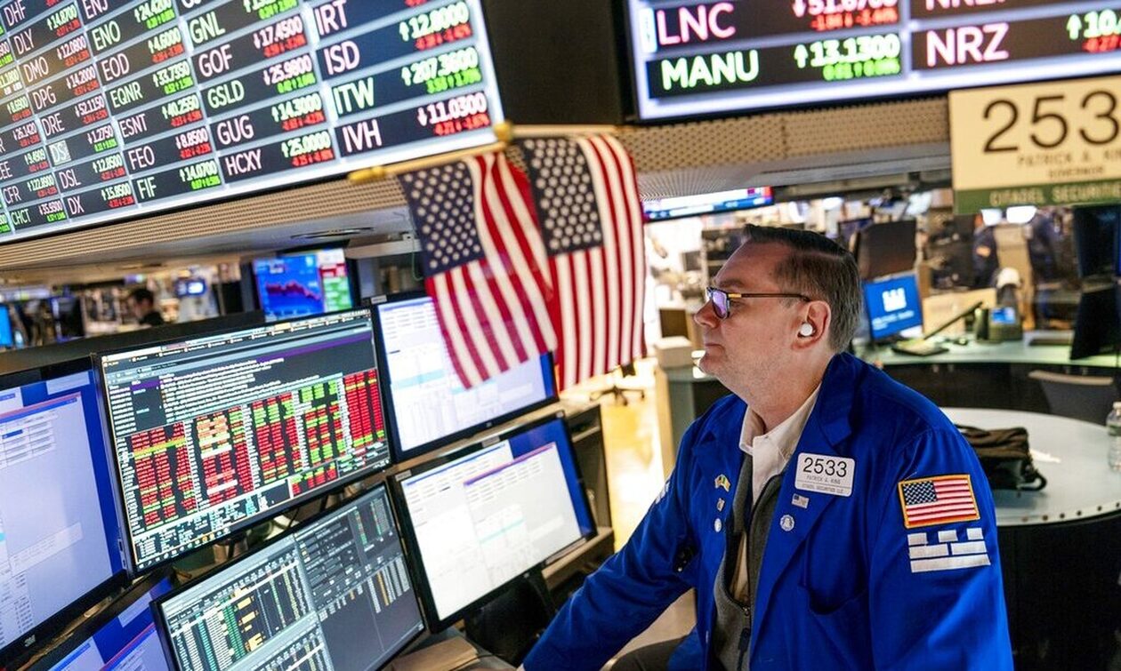 Συνεχίζονται τα ρεκόρ στη Wall Street – «Καλπάζει» ο Dow Jones