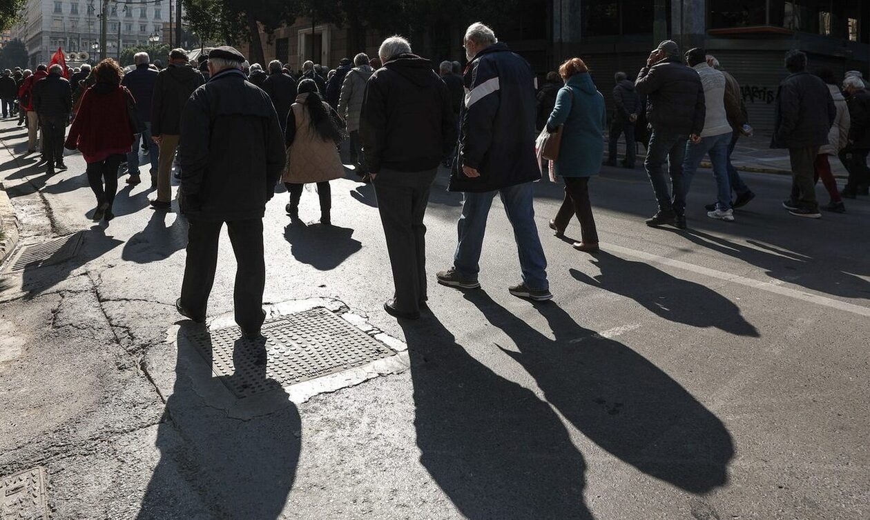 Ρεκόρ απονομών εφάπαξ στους συνταξιούχους – Στις 20.421 ευρώ το μέσο εφάπαξ