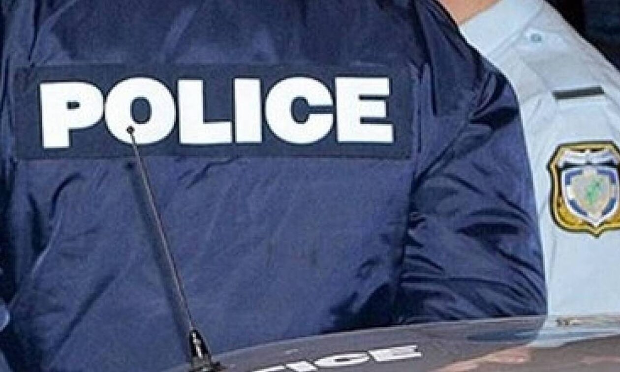 Χειροπέδες σε γυναίκα στην Κατερίνη που μετέτρεπε τα παράνομα παίγνια σε νόμιμες ιστοσελίδες