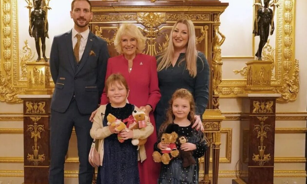 Καμίλα: Υποδέχθηκε στο Ουίνδσορ κοριτσάκι που δίνει μάχη με τον καρκίνο – «Είσαι τόσο γενναία»