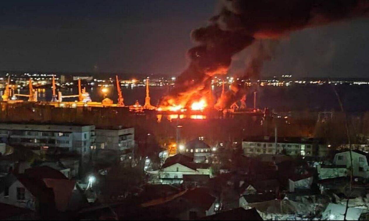 Ρωσία: Επιβεβαιώνει πλήγμα σε πολεμικό πλοίο της στη Μαύρη Θάλασσα – Ένας νεκρός