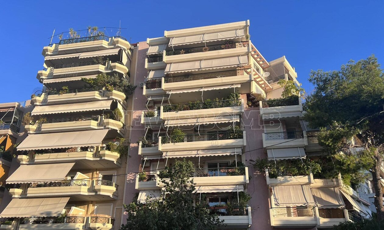Νέα Σμύρνη: Δίωξη για ανθρωποκτονία από πρόθεση στον 18χρονο που σκότωσε τον αδερφό του