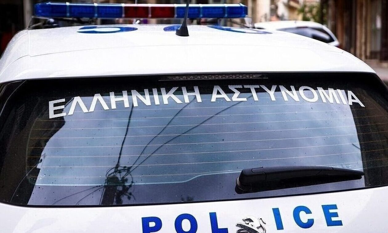 Σοκ στην Αμαλιάδα: Ζούσε επί 20 ημέρες με τη νεκρή μητέρα του
