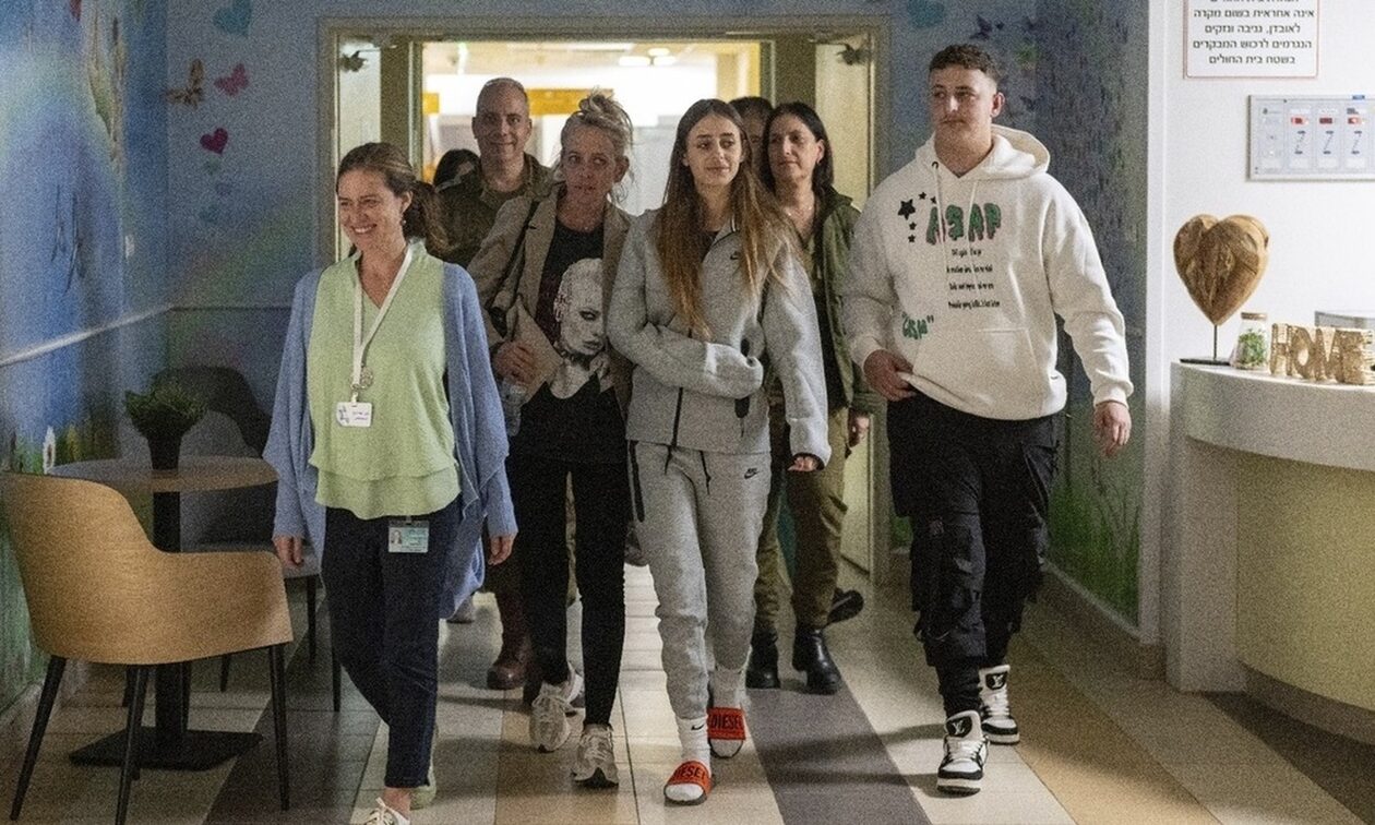 Γάζα: Ισραηλινή όμηρος χειρουργήθηκε χωρίς αναισθητικό ή παυσίπονα – «Ένιωθα σαν ζώο σε σαφάρι»