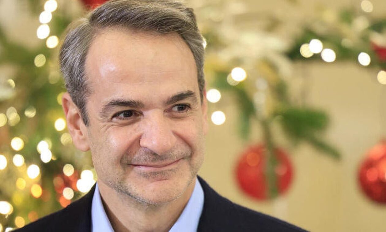 Μητσοτάκης: Από ποιους θα ακούσει τα κάλαντα της Πρωτοχρονιάς στο Μαξίμου