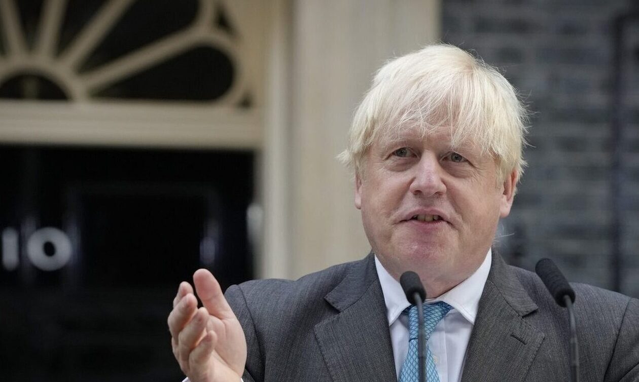 Μπόρις Τζόνσον: Το πρωτοχρονιάτικο μήνυμά του έγινε viral για τα… μαλλιά του!