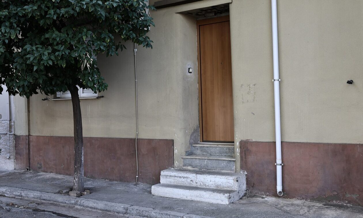 Περιστέρι: Ενώπιον του ανακριτή σήμερα ο 35χρονος πατροκτόνος