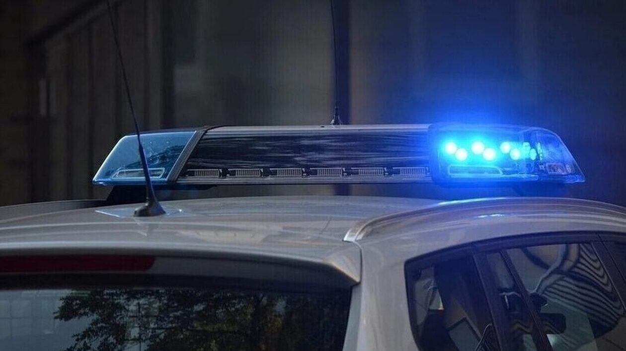 Ίλιον: Tοποθέτησαν εκρηκτικό μηχανισμό σε ξυλουργείο – Μικρές υλικές ζημιές στην πόρτα