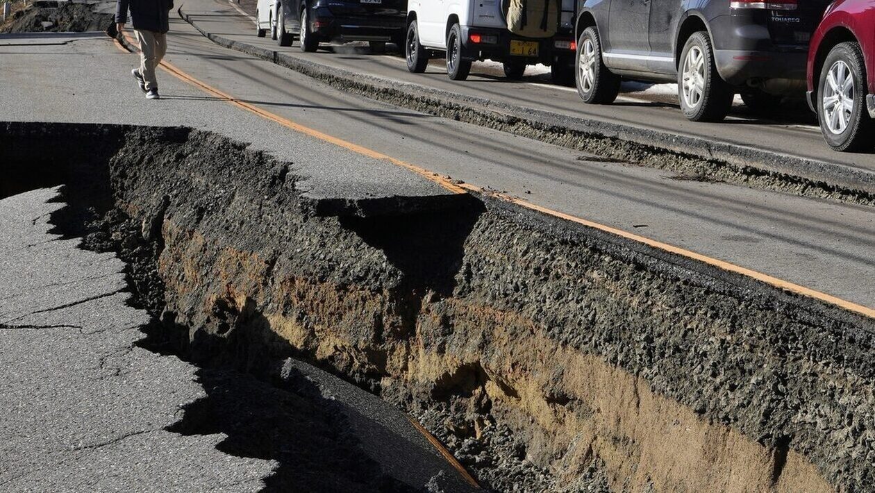Ενενηντάχρονη βγήκε ζωντανή από τα συντρίμμια επτά μέρες μετά τον σεισμό στην Ιαπωνία
