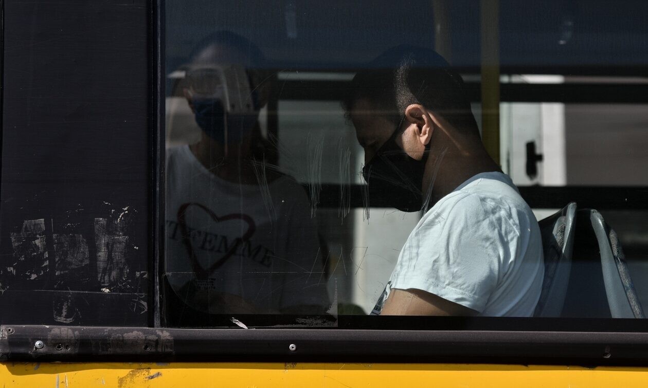 Ισπανία: Επιστρέφει η υποχρεωτική χρήση της μάσκας εξαιτίας του κορονοϊού