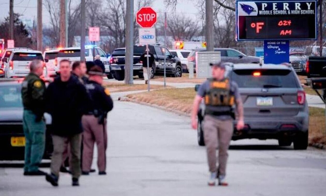 Αποχή από τα μαθήματα κάνουν οι μαθητές στην Αϊόβα για να διαμαρτυρηθούν για την ένοπλη βία
