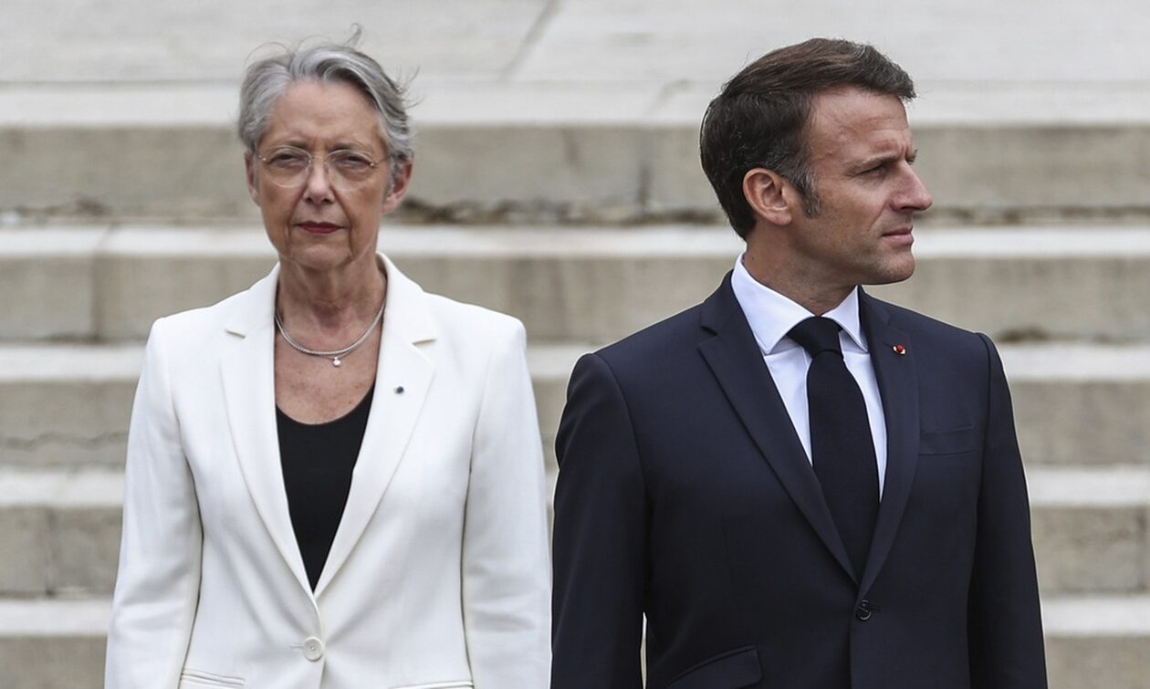 Γαλλία: Οι κινήσεις Μακρόν μετά την παραίτηση Μπορν – Tα φαβορί για την πρωθυπουργία και η Λεπέν