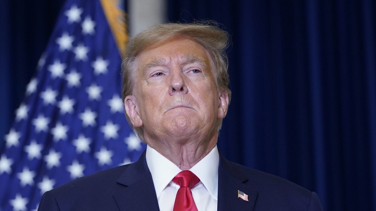 Τραμπ: Oi HΠΑ θα βυθιστούν στο χάος αν συνεχιστούν οι διώξεις εναντίον μου