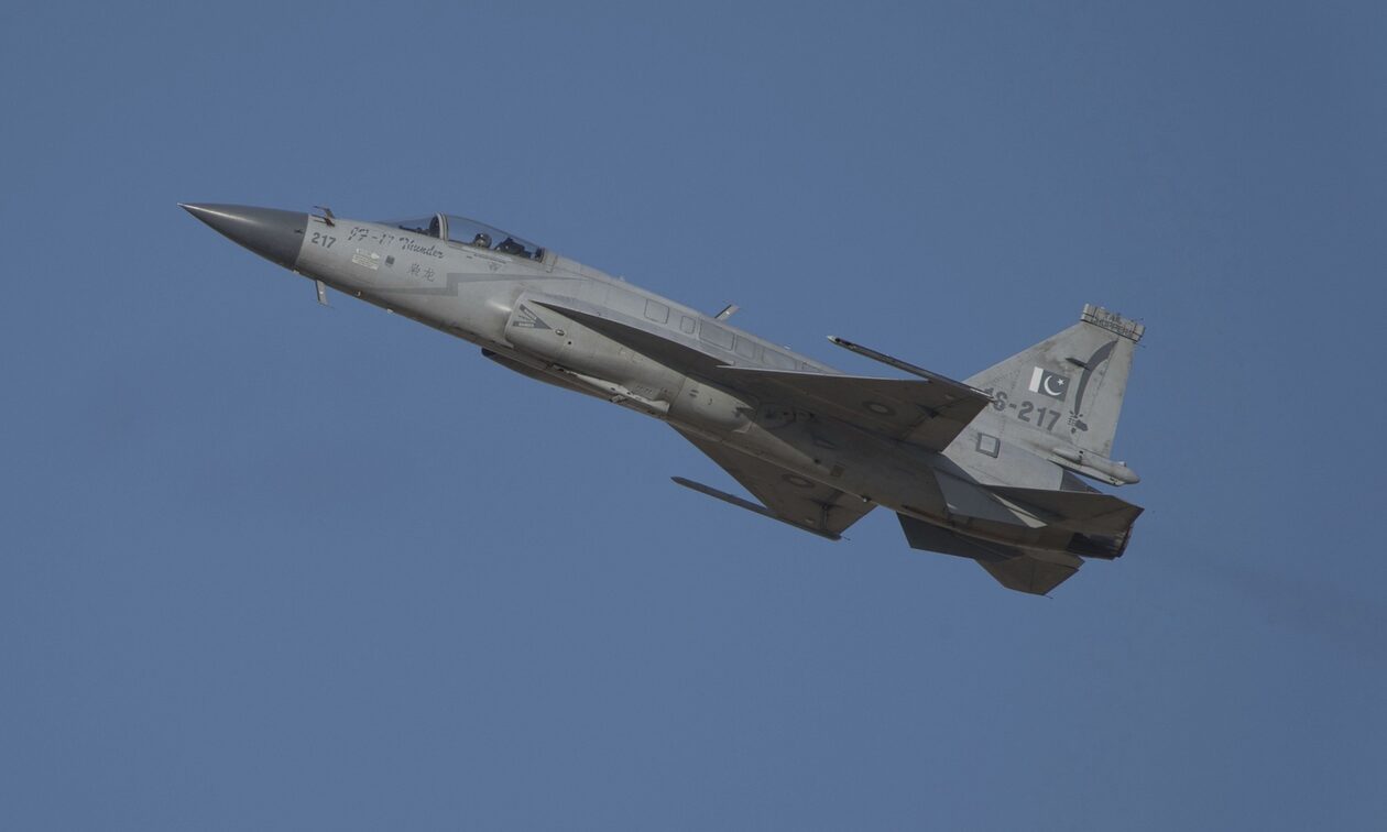 Το JF-17 «Thunder» Κίνας – Πακιστάν αλλάζει τελικά τα γεωστρατηγικά δεδομένα;