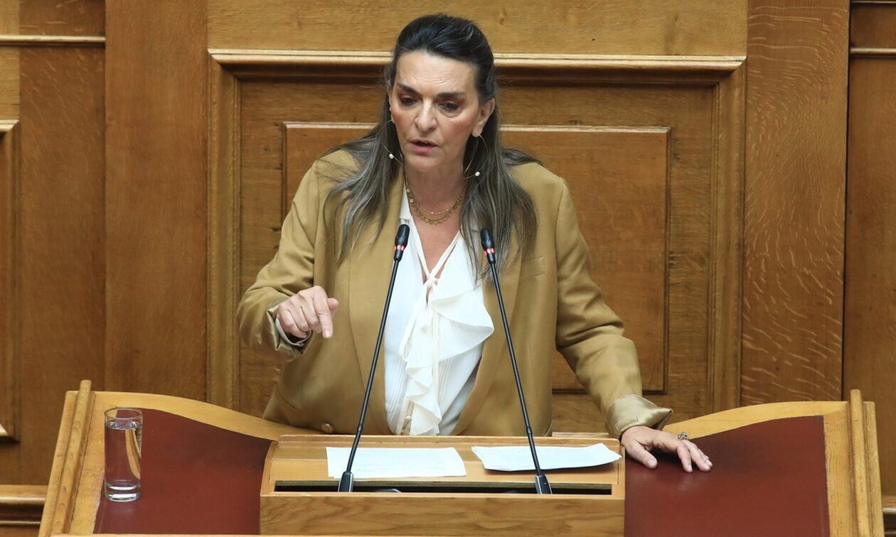 Πέτη Πέρκα: Προσπάθεια συγκάλυψης για το τραγικό δυστύχημα των Τεμπών