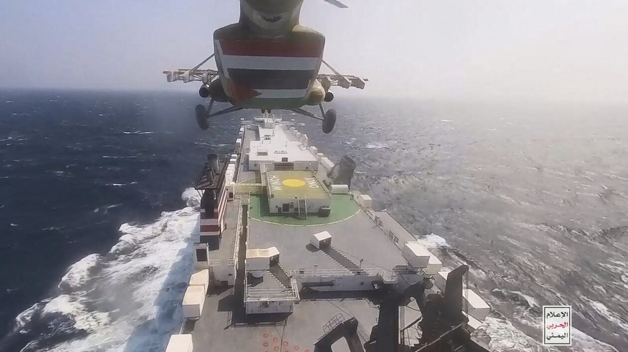 Λευκός Οίκος: «Κλιμακούμενες» οι επιθέσεις των Χούθι στην Ερυθρά Θάλασσα – Ανησυχία από τον ΟΗΕ