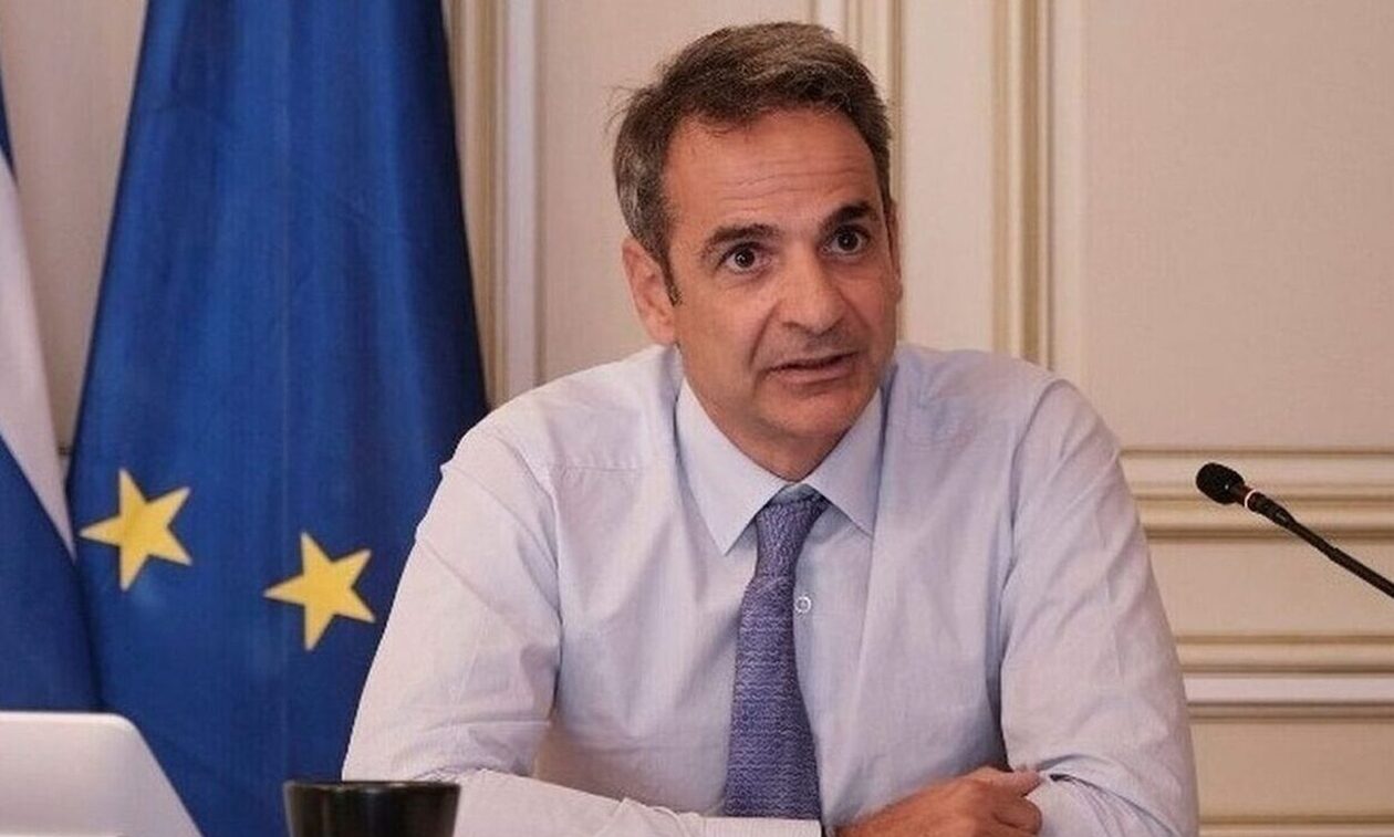Στο Υπουργείο Παιδείας ο Μητσοτάκης για την κοπή της πρωτοχρονιάτικης πίτας του Αθλητισμού