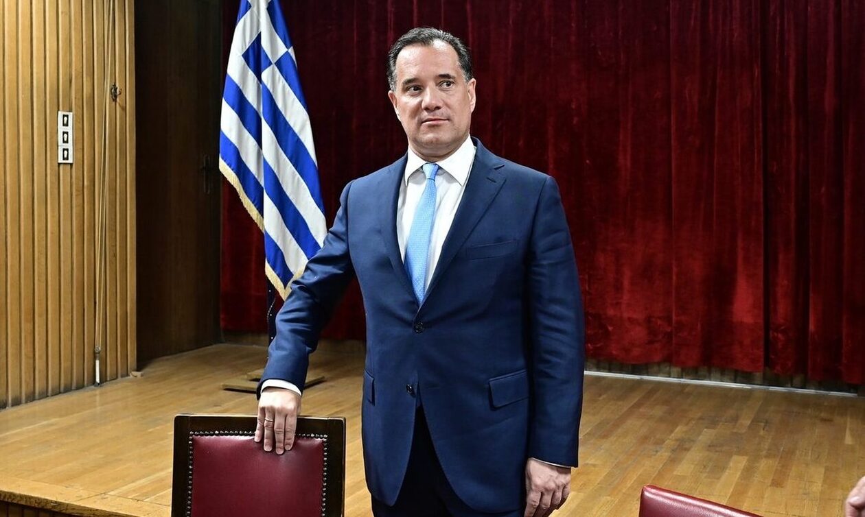 Γεωργιάδης: Σκοπός του προστίμου την περίοδο της πανδημίας ήταν να επιταχυνθούν οι εμβολιασμοί