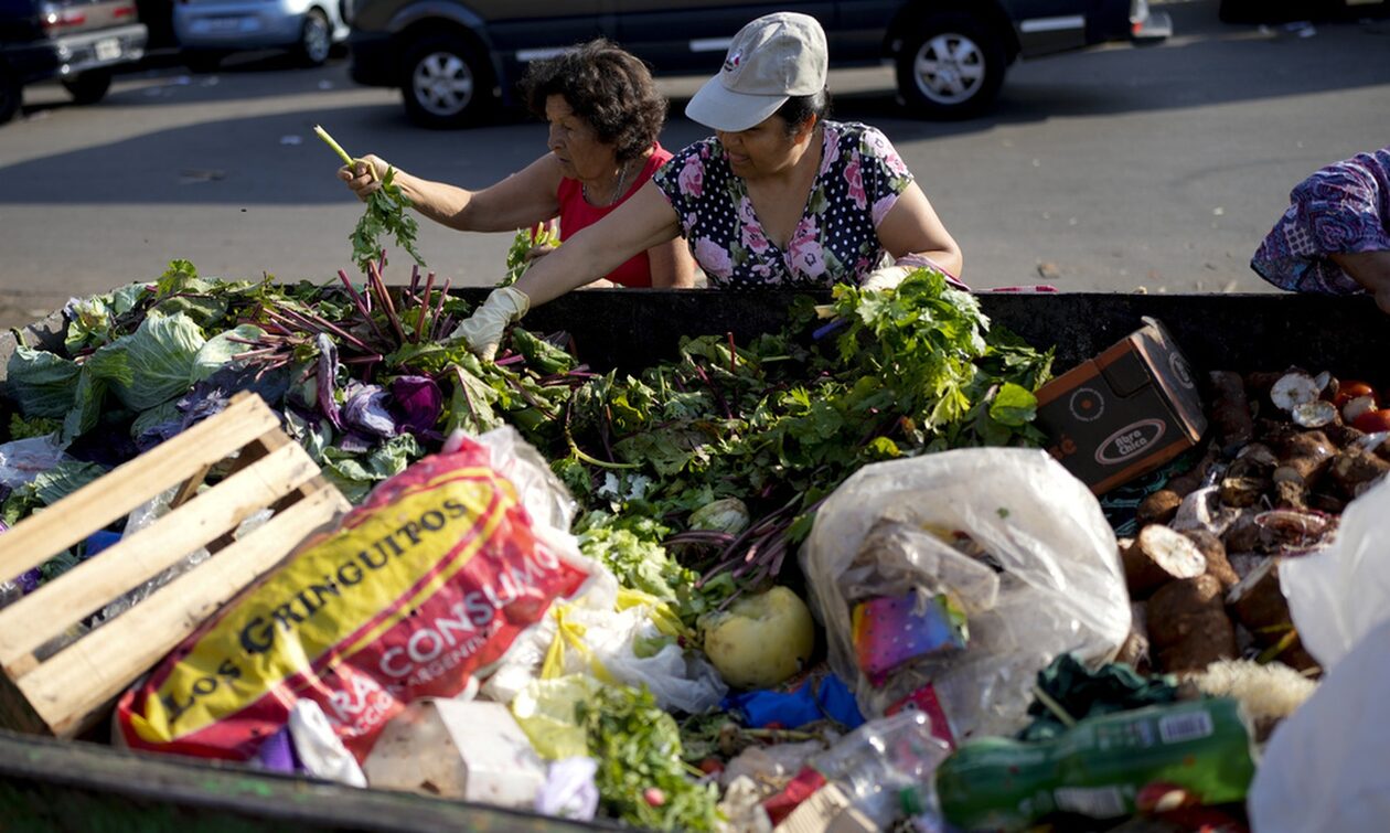 Αργεντινή: Σε συνθήκες φτώχειας εκατομμύρια πολίτες – Στο 211,4% ανήλθε πληθωρισμός το 2023