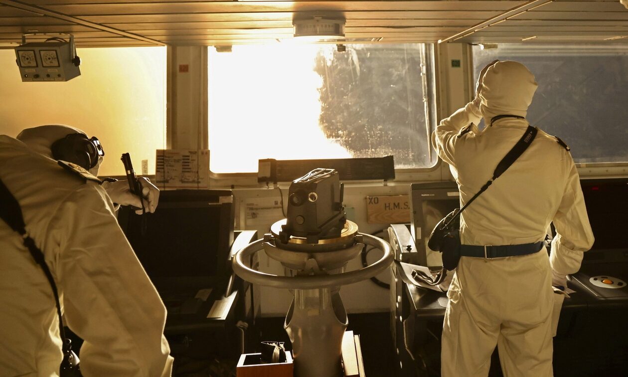 Υεμένη: ΗΠΑ και Βρετανία ξεκίνησαν τους αεροπορικούς βομβαρδισμούς σε εγκαταστάσεις των Χούτι