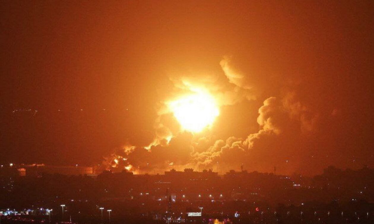 ΗΠΑ και Βρετανία βομβάρδισαν υποδομές των Χούτι στην Υεμένη – Οι σιίτες απειλούν με σκληρά αντίποινα