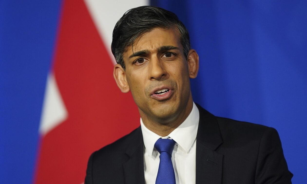 Σούνακ για Υεμένη: «Περιορισμένα, απαραίτητα και αναλογικά» τα πλήγματα εναντίον των Χούτι