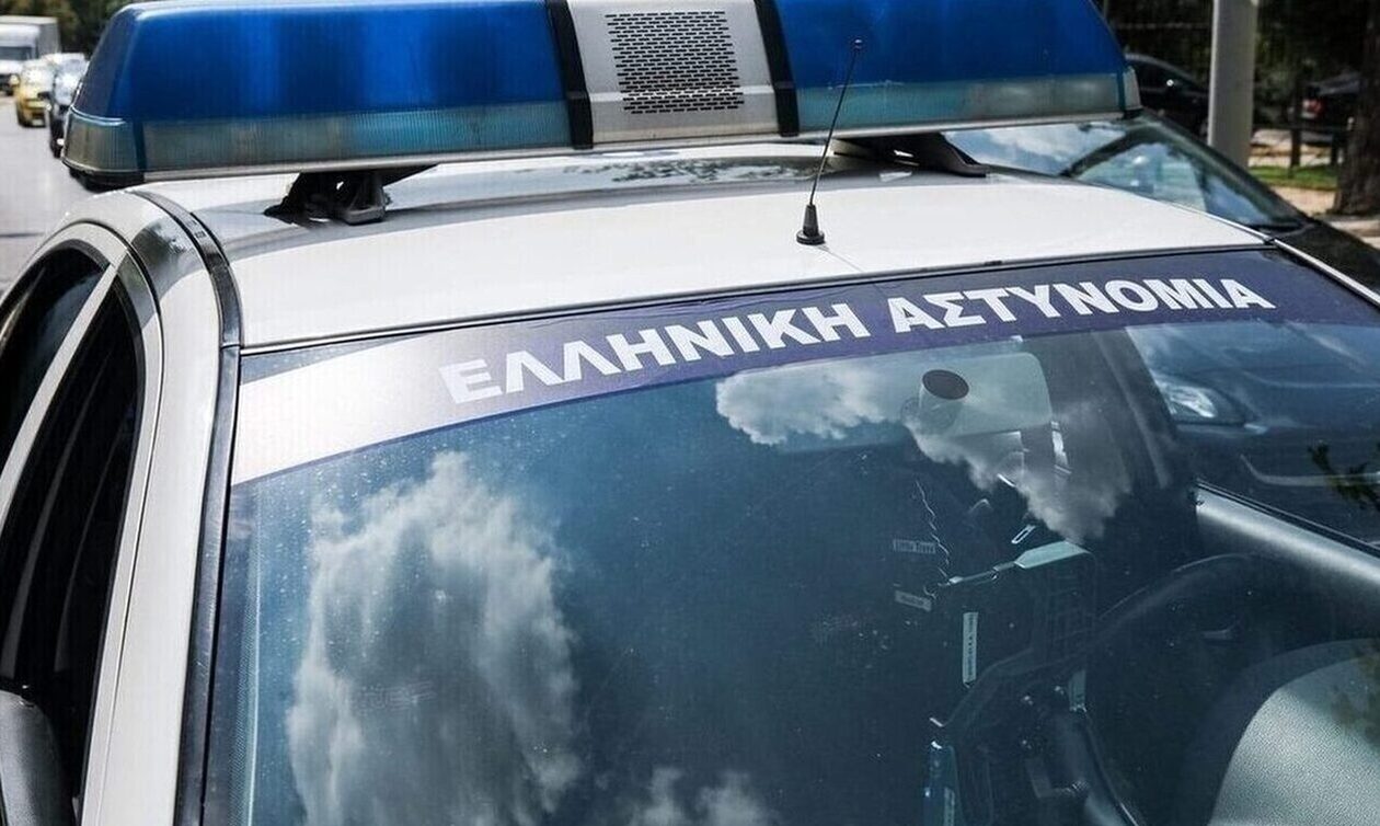 Συναγερμός στην Μητροπόλεως – Εντοπίστηκε ύποπτο αντικείμενο έξω από ξενοδοχείο