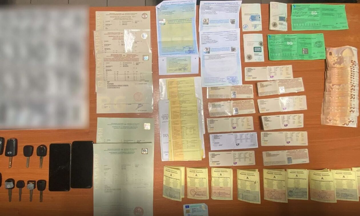 Θεσσαλονίκη: Κύκλωμα έβρισκε αυτοκίνητα σε διακινητές μεταναστών – 4 συλλήψεις