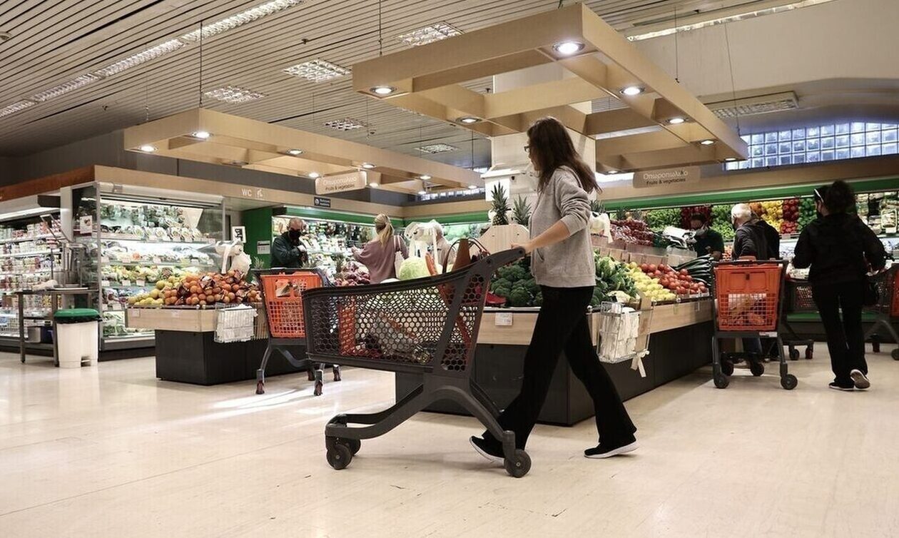 ΕΛΣΤΑΤ: Στο 3,5% ο πληθωρισμός το Δεκέμβριο – Στα ύψη παραμένουν οι τιμές των τροφίμων