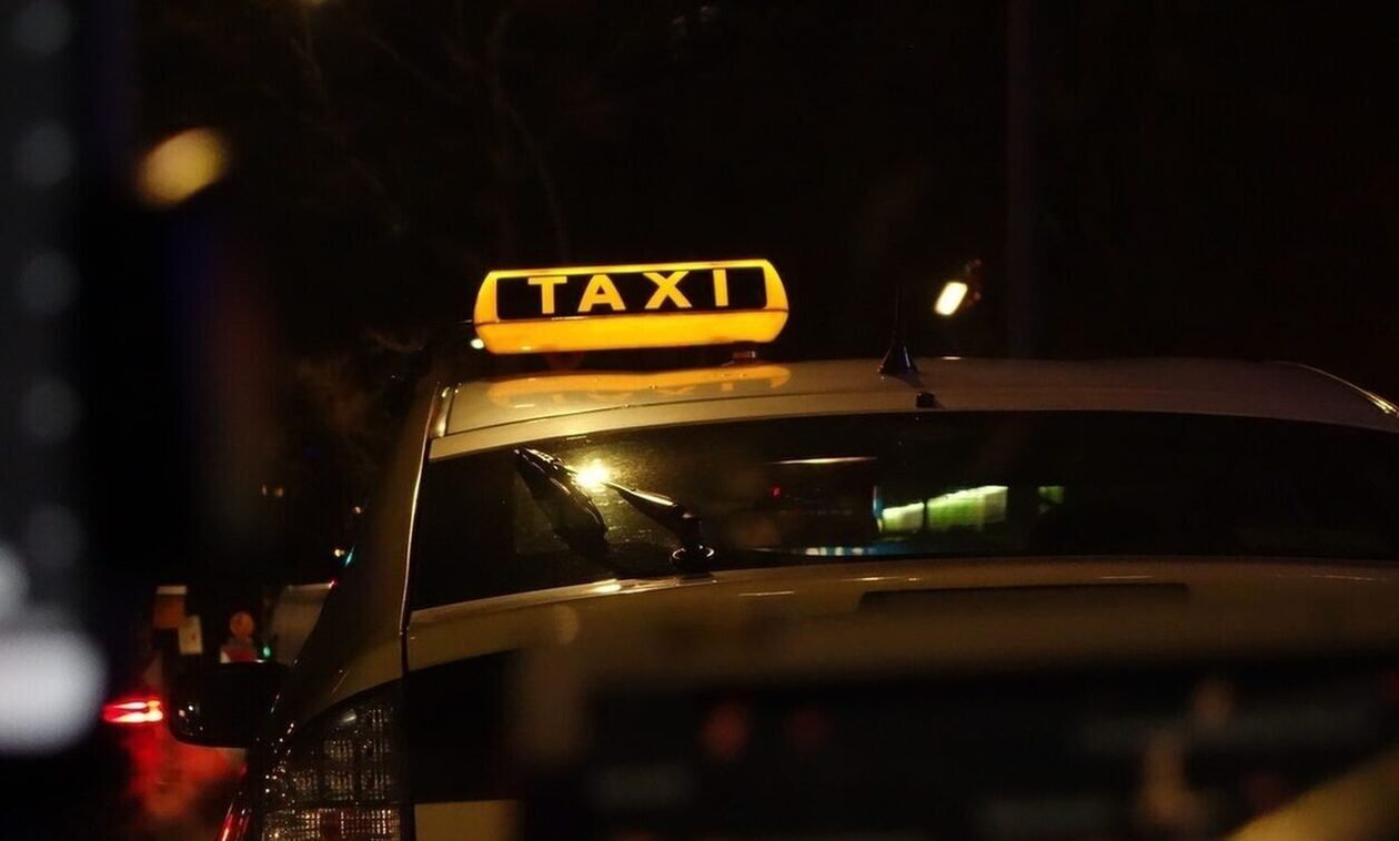 Πάτρα: Λήστεψαν οδηγό ταξί με μαχαίρι – Ανθρωποκυνηγητό από τις Αρχές για τον εντοπισμό των δραστών