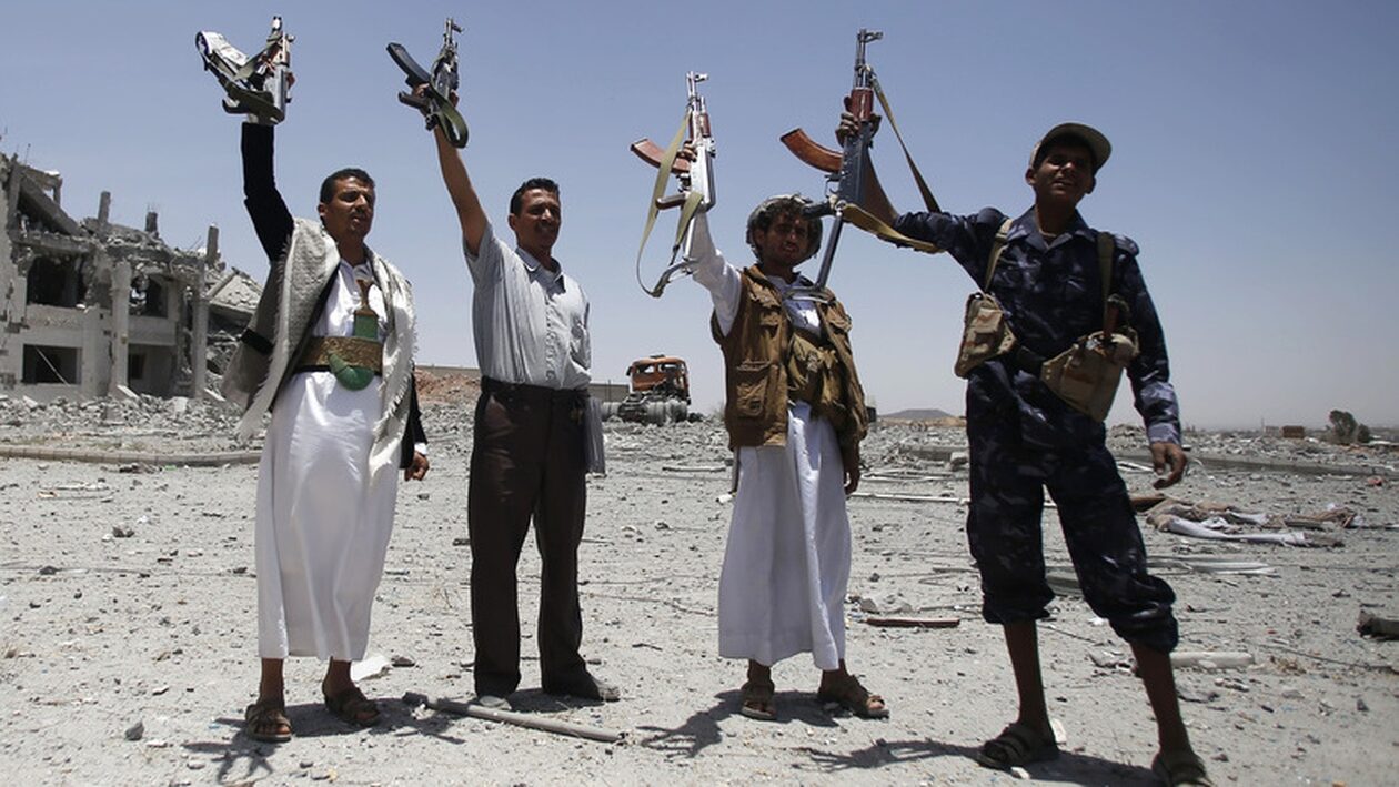 ΗΠΑ: Κυρώσεις σε δύο εταιρίες θαλασσίων μεταφορών – Στήριξαν οικονομικά τους Χούθι