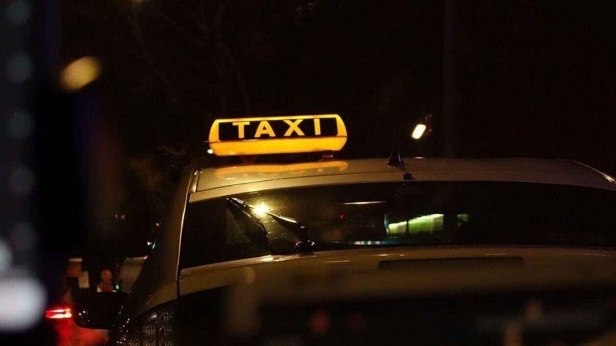 Πάτρα: Λήστεψαν οδηγό ταξί με μαχαίρι – Ανθρωποκυνηγητό από την Αστυνομία