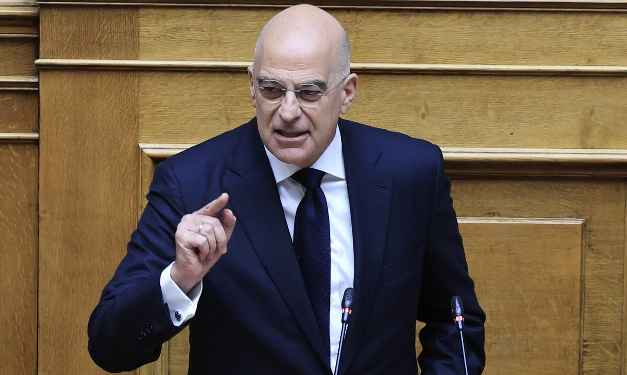 Δένδιας: Η Ελλάδα δεν θα αγοράζει όπλα μόνο από το ράφι – «Ένοπλες Δυνάμεις 2030» το νέο δόγμα