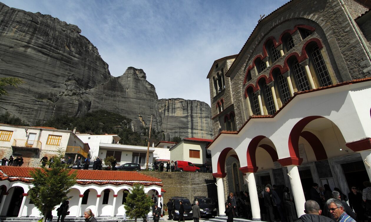 Ιερά Μητρόπολη Σταγών και Μετεώρων: Μαζική διαφωνία κληρικών για τα ομόφυλα ζευγάρια