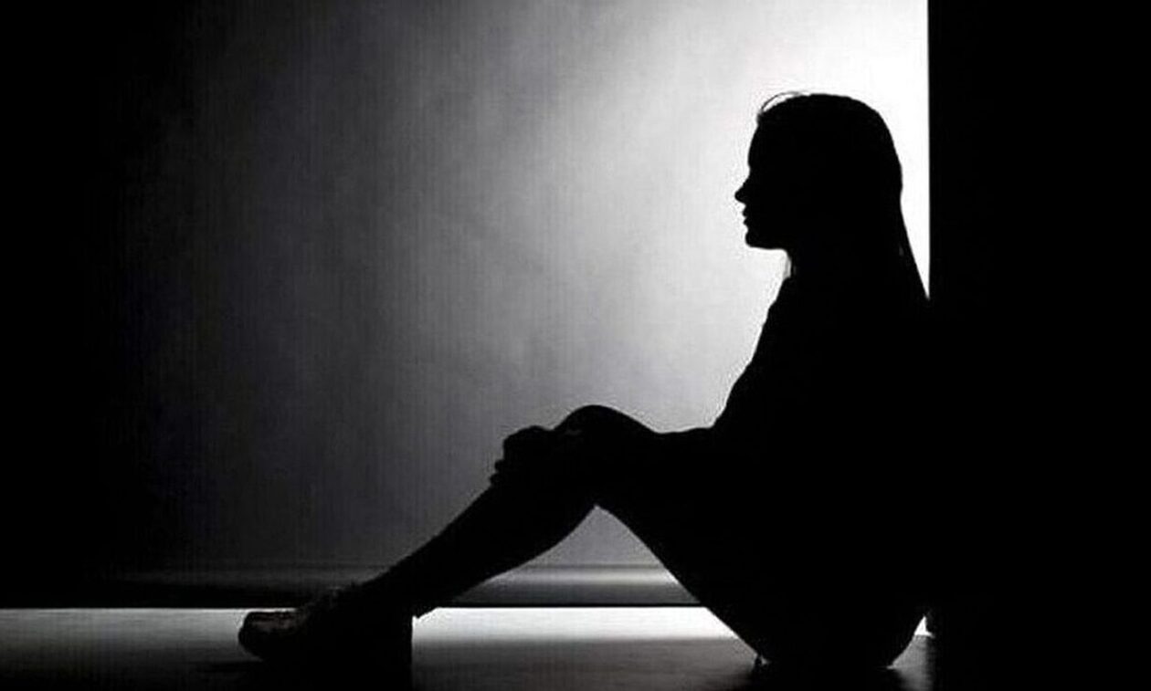 Κολώνος – Κύκλωμα μαστροπείας: Στη φυλακή η «Λορέλα» και ο 34χρονος που είχε ρόλο φωτογράφου