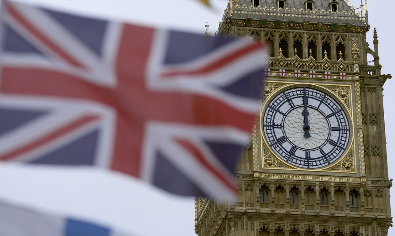Βρετανία: Παραιτήθηκαν δύο αντιπρόεδροι των Συντηρητικών – Διχασμός για το «νομοσχέδιο Ρουάντα»