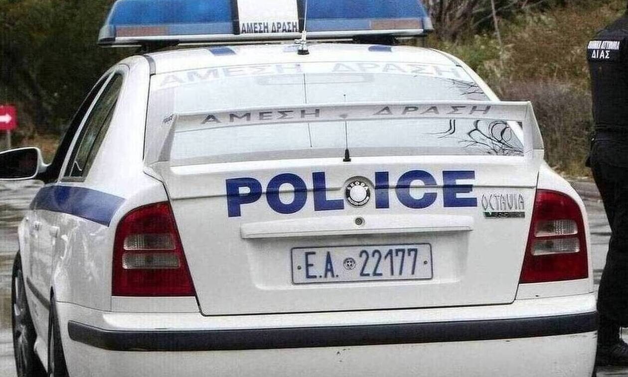 Λάρισα: 20χρονος σάτυρος κυκλοφορούσε γυμνός στο κέντρο της πόλης
