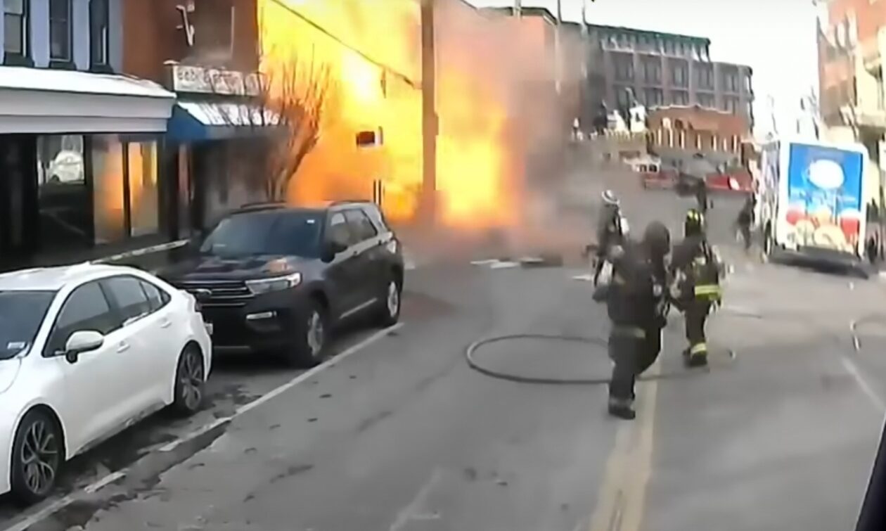 ΗΠΑ: Απίστευτη έκρηξη στην Ουάσινγκτον – Γκρεμίστηκε ολόκληρο κτίριο