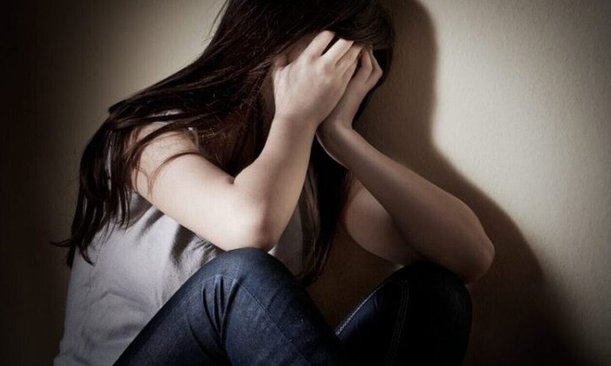 Φρίκη στην Αθήνα: 56χρονος βίαζε ανήλικη τα τελευταία 7 χρόνια