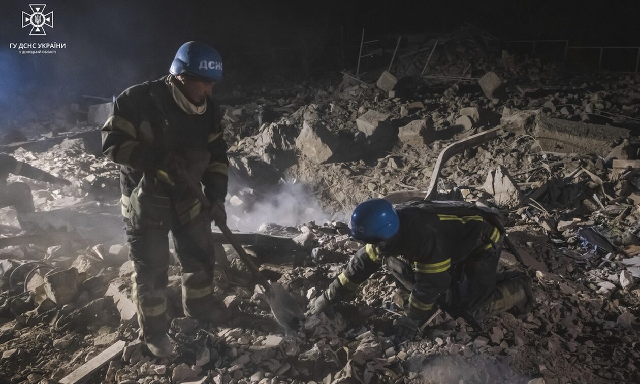 Ρωσία: Καταγγέλλει «βάρβαρο, τρομοκρατικό χτύπημα» μετά το πολύνεκρο ουκρανικό πλήγμα στο Ντονέτσκ