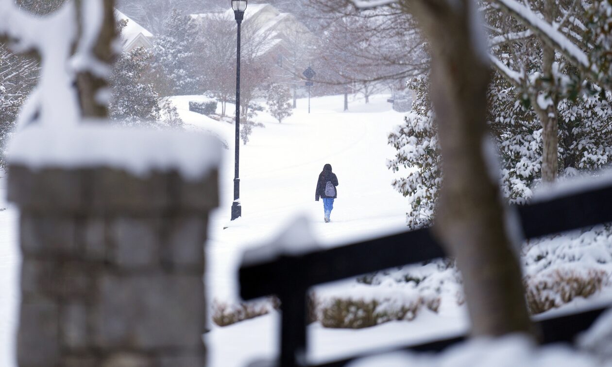 ΗΠΑ: 90 νεκροί από την φονική κακοκαιρία – Παραμένουν στο σκοτάδι χιλιάδες νοικοκυριά