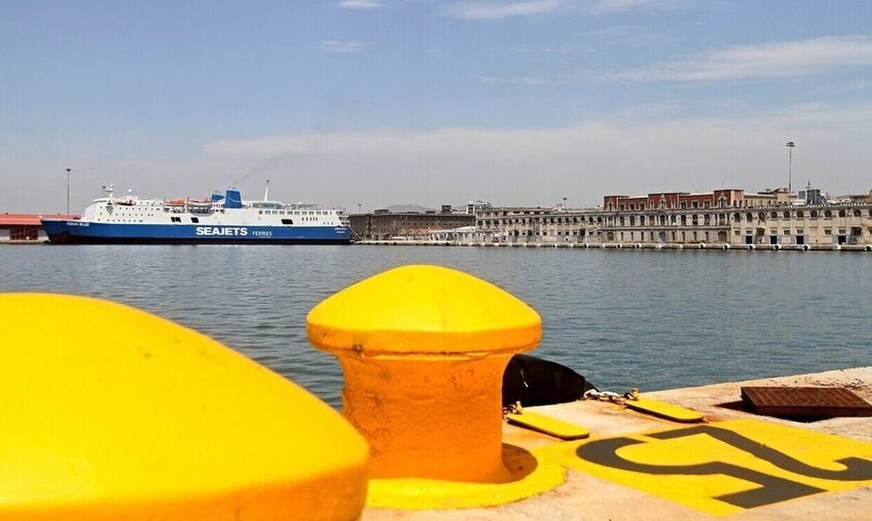 Συνεχίζεται το απαγορευτικό απόπλου από Πειραιά, Ραφήνα και Λαύριο – Θυελλώδεις άνεμοι και σήμερα