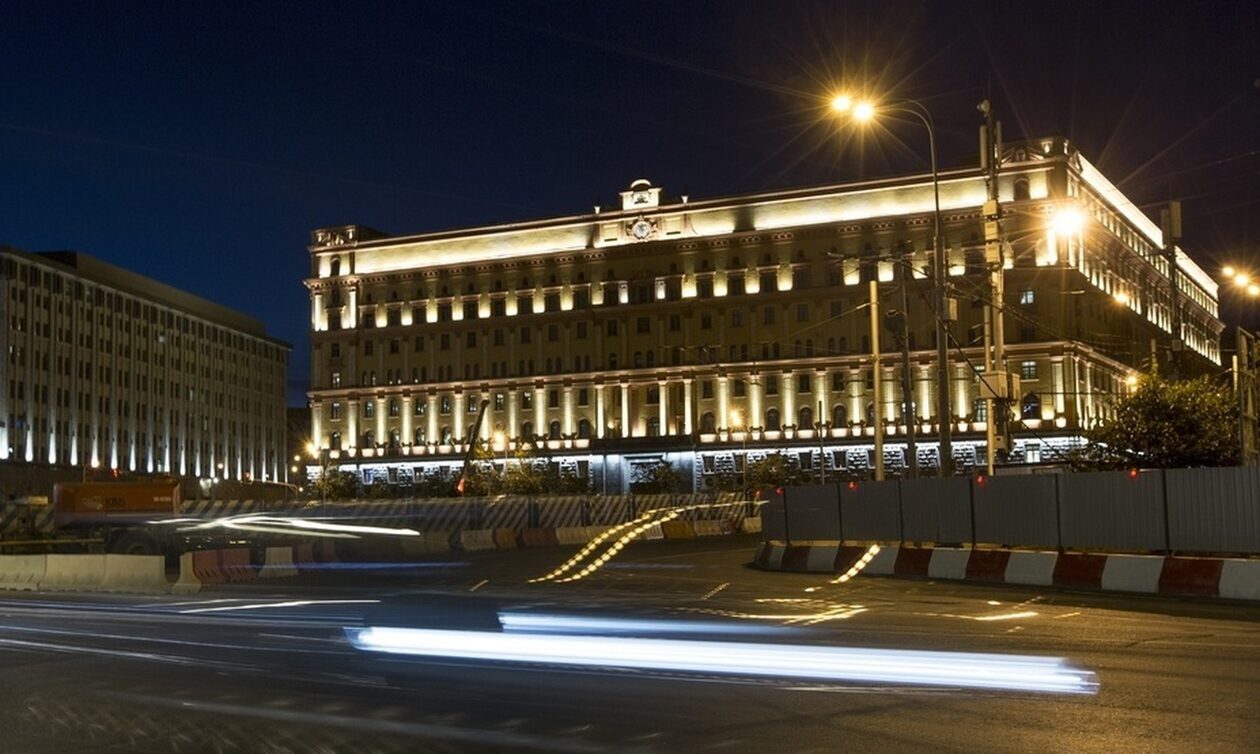 Ρωσία: Άνδρας ετοίμαζε επίθεση με μολότοφ στο υπουργείο Εθνικής Άμυνας