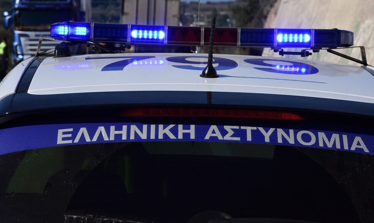 Καστοριά: Έκανε τον πελάτη και έκλεψε κωδικό προπληρωμένης κάρτας αξίας 100 ευρώ από περίπτερο