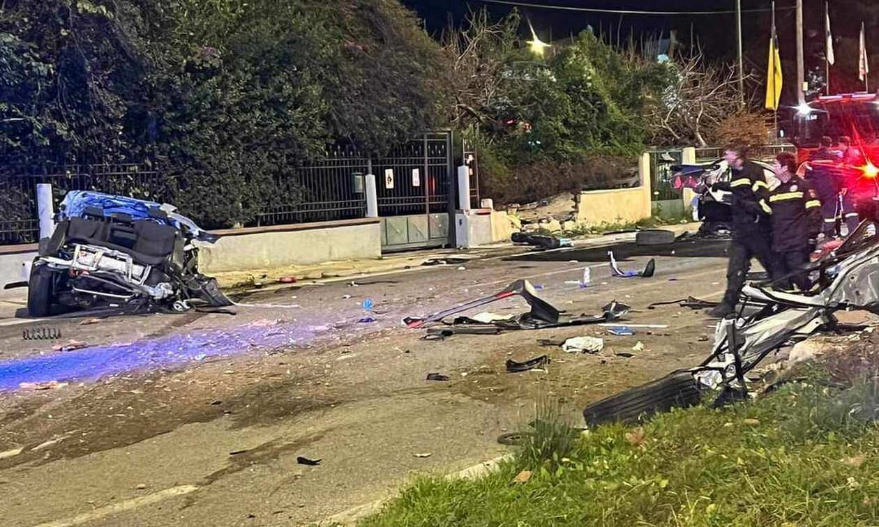Τραγωδία στην άσφαλτο: Καραμπόλα με δύο νεκρούς και δύο τραυματίες στη λεωφόρο Βουλιαγμένης